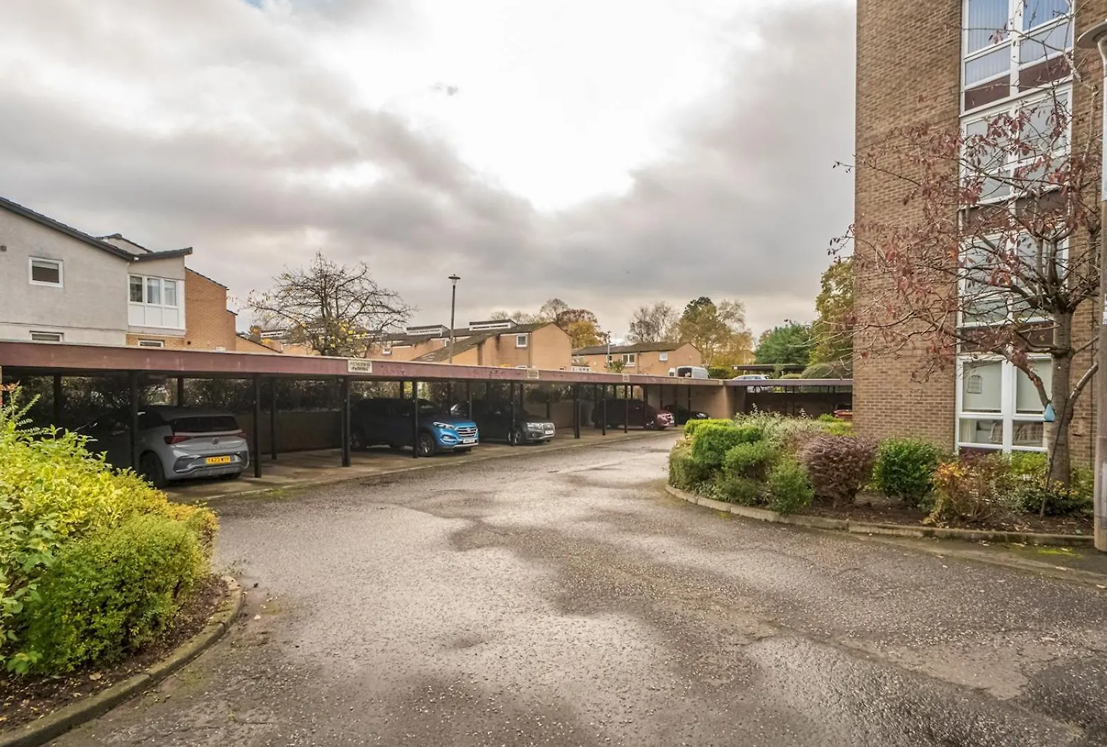 1 Bedroom Beachside Apartment Edinburgh Pass The Keys United Kingdom