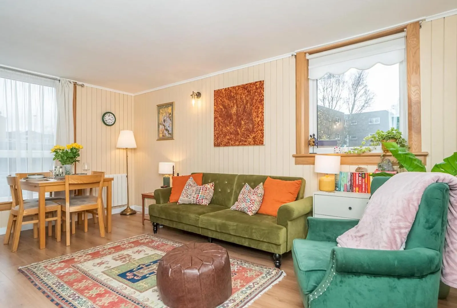 1 Bedroom Beachside Apartment Edinburgh Pass The Keys