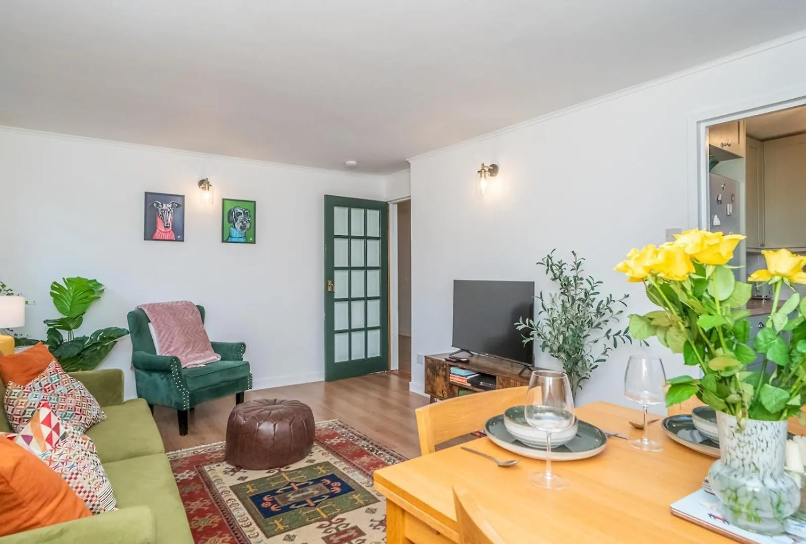 1 Bedroom Beachside Apartment Edinburgh Pass The Keys